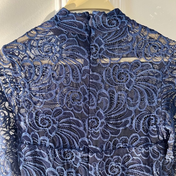 GUESS BY MARCIANO DIANA LACE MAXI GOWN DRESS SMALL - Picture 8 of 10